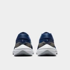 Men's Nike Vomero 16 Running Shoes Midnight Navy/White/Black/Wolf Grey - DA7245 403 -Stealth Fit Shop DA7245 403 P4