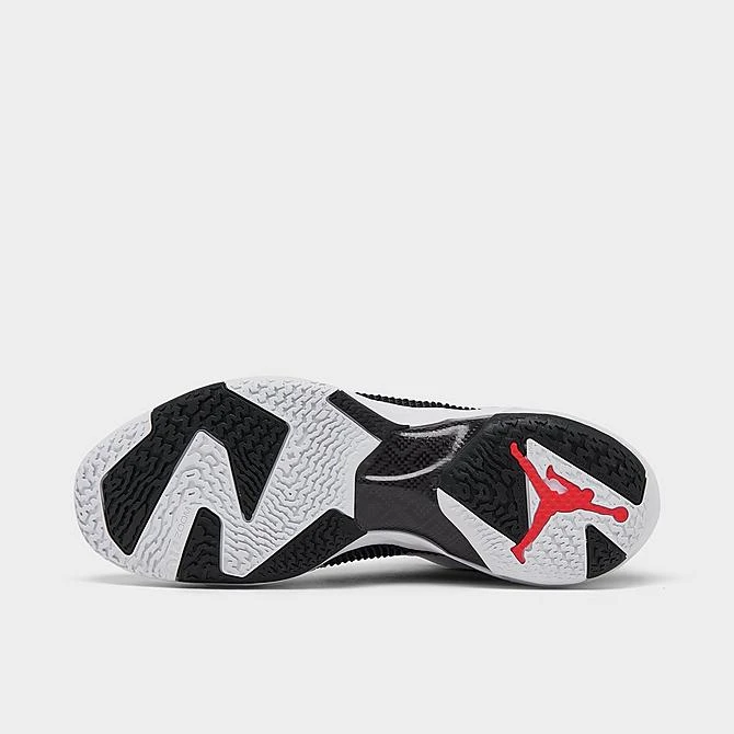 Nike Air Jordan XXXVII Low Basketball Shoes White/Black/Siren Red - DQ4122 100 8 Nike Air Jordan XXXVII Low Basketball Shoes White/Black/Siren Red - DQ4122 100 - Image 6